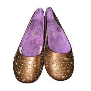Blowfish Star Struck Bronze studded flats‎ size 8.5 new